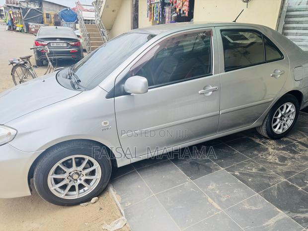 Toyota Vios 2010 Silver