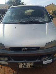 Hyundai H200 2010 Gray for sale