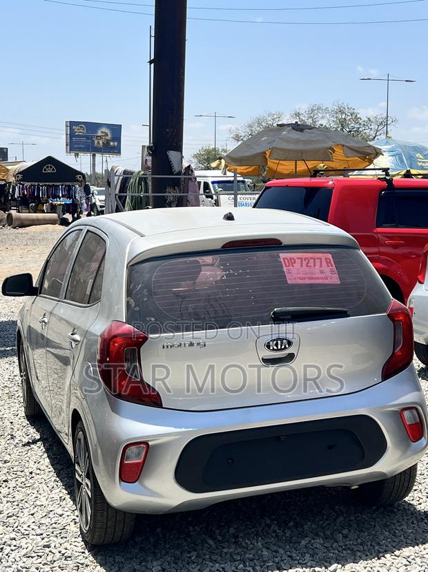 Kia Morning 2018 Silver