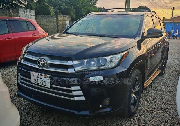 Toyota Highlander XLE 4dr SUV (3.5L 6cyl 6A) 2015 Black