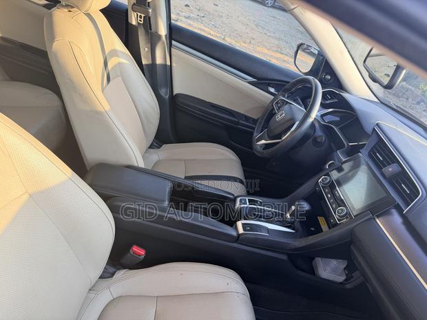 Honda Civic Touring Sedan 2018 Black