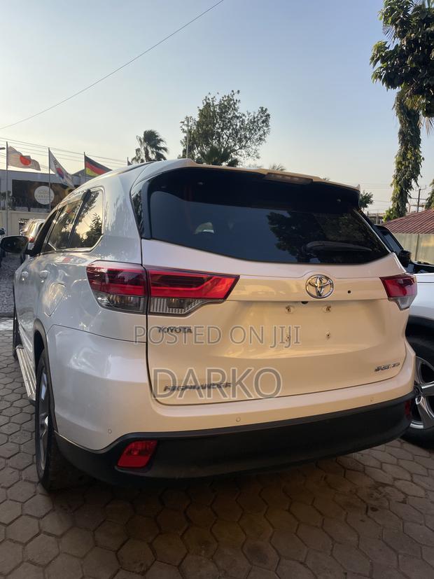 Toyota Highlander XLE 2019 White