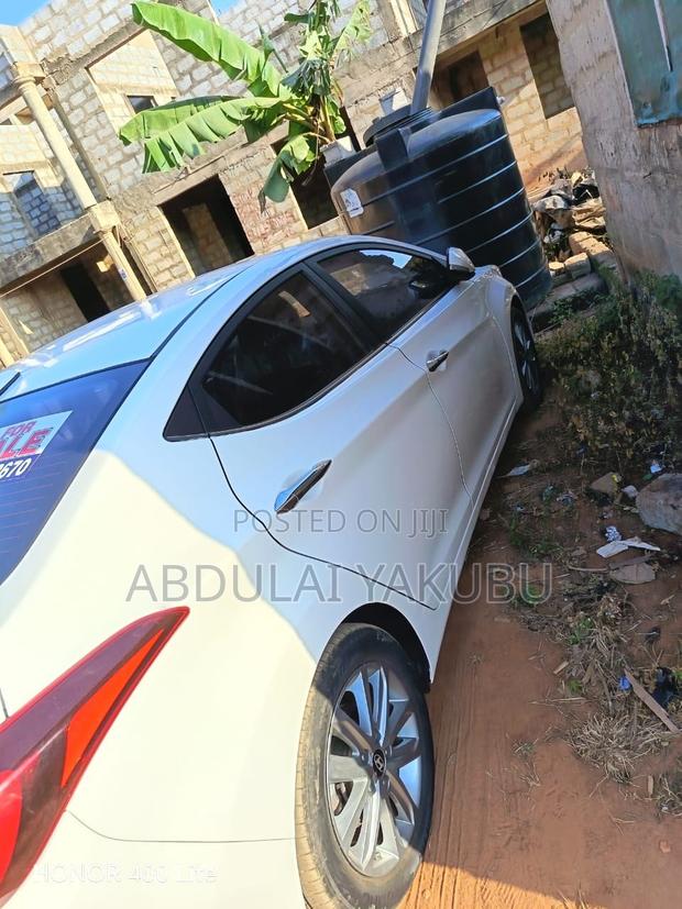 Hyundai Avante 2025 White