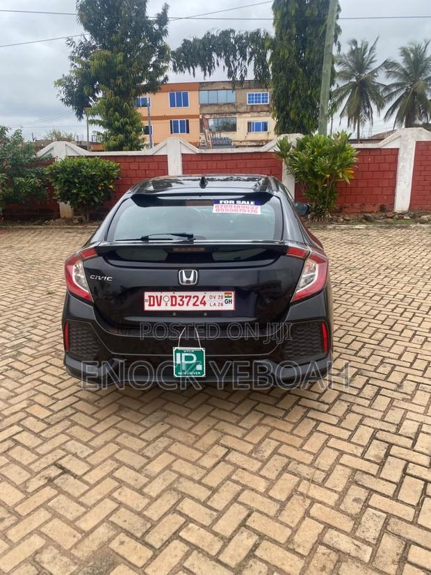 Honda Civic EX 4dr Hatchback (1.5L 4cyl) 2017 Black