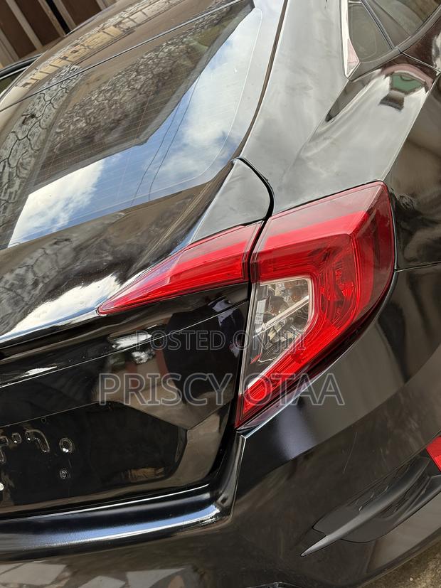 Honda Civic LX Coupe 2018 Black