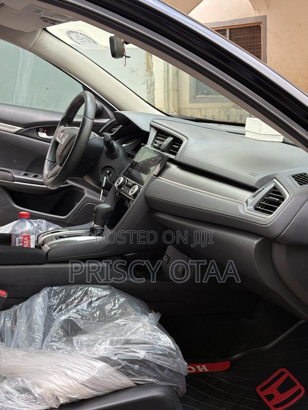 Honda Civic LX Coupe 2018 Black