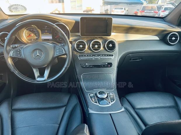 Mercedes-Benz GLC-Class 2019 White