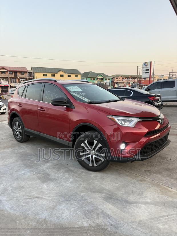Toyota RAV4 LE AWD (2.5L 4cyl 6A) 2016 Red