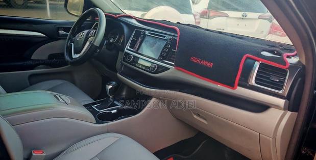 Toyota Highlander 2015 Black