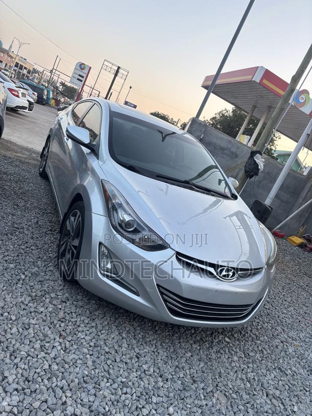 Hyundai Elantra Limited PZEV 4dr Sedan (1.8L 4cyl 6A) 2014 Silver