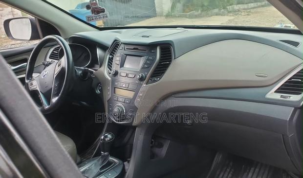 Hyundai Santa Fe 2015 Black