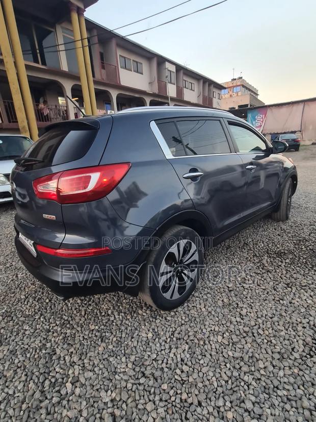 Kia Sportage SX 4dr SUV (2.0L 4cyl Turbo 6A) 2016 Gray