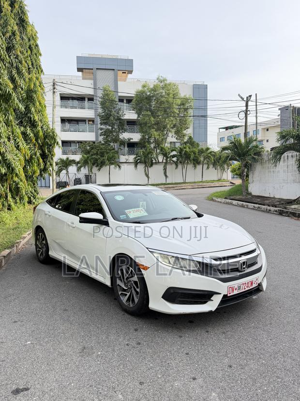 Honda Civic 2018 White