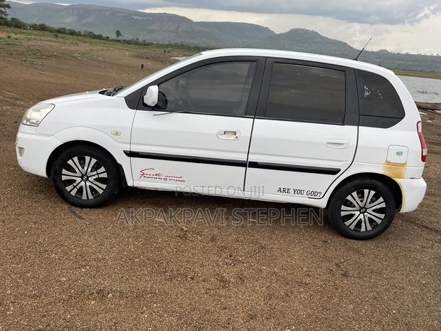 Hyundai Matrix 2008 White