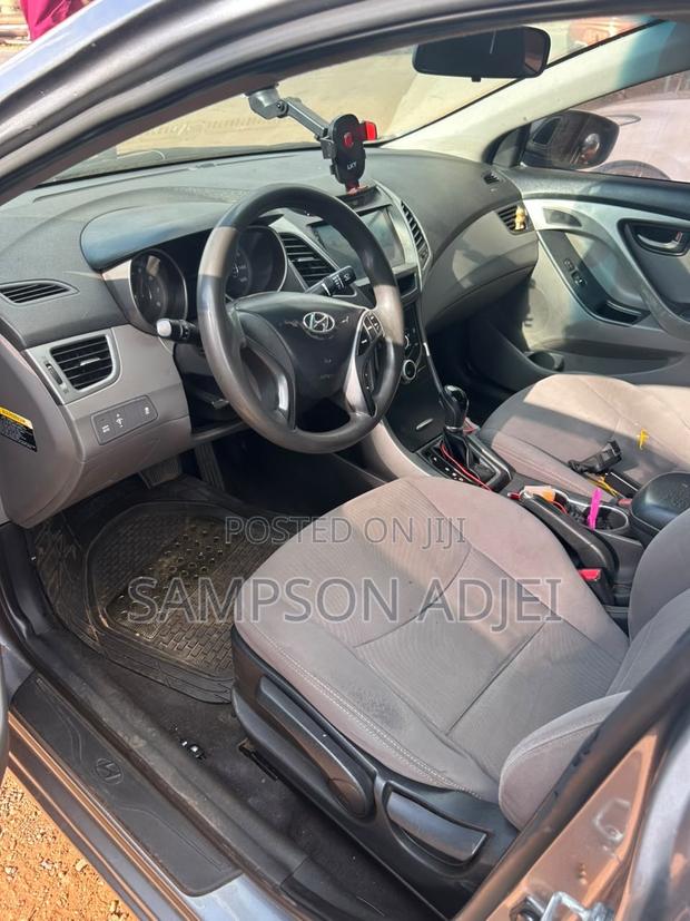 Hyundai Elantra 2016 Gray