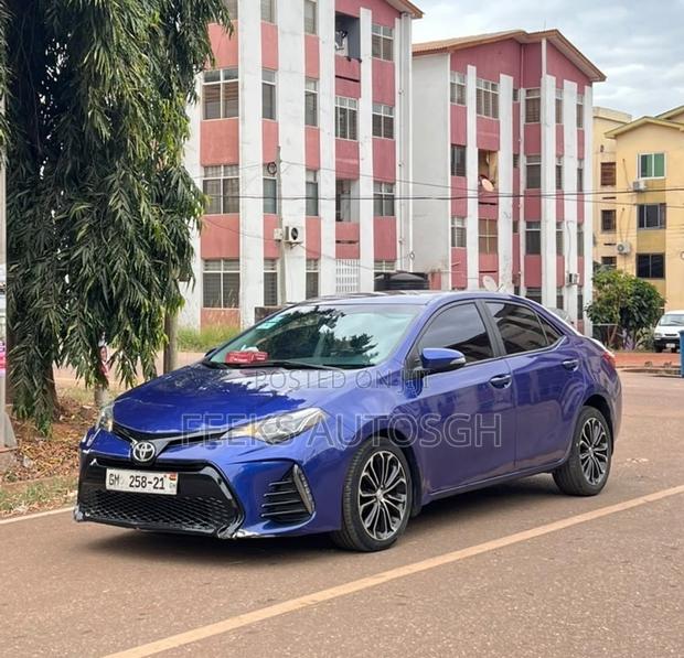 Toyota Corolla S 4dr Sedan (1.8L 4cyl CVT) 2016 Blue