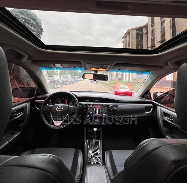 Toyota Corolla S 4dr Sedan (1.8L 4cyl CVT) 2016 Blue