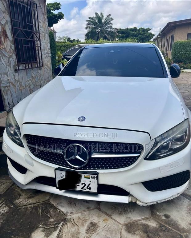 Mercedes-Benz C450 2016 White