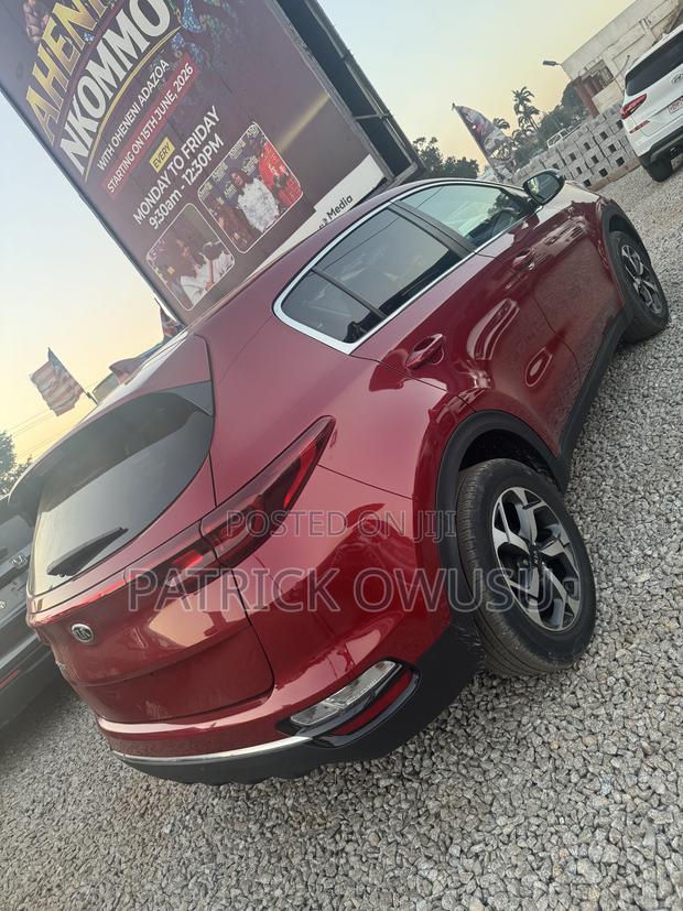 Kia Sportage 2022 Red