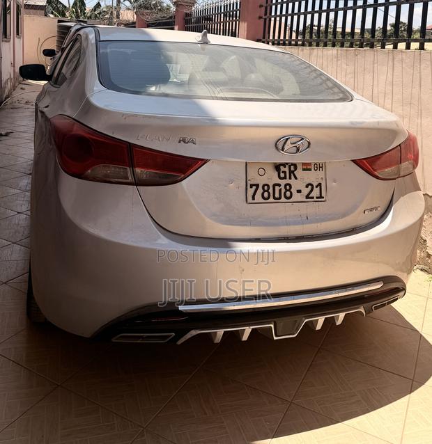 Hyundai Elantra Limited 2012 Silver
