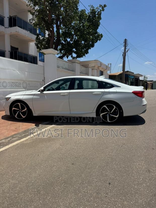 Honda Accord 2019 White