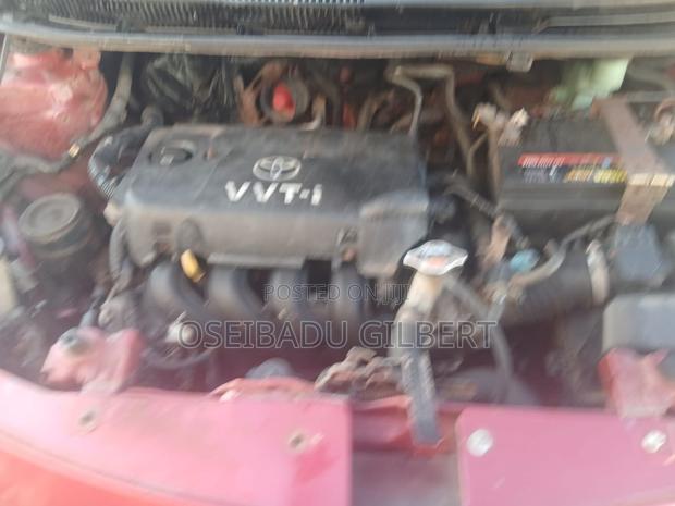 Toyota Yaris 2008 Red