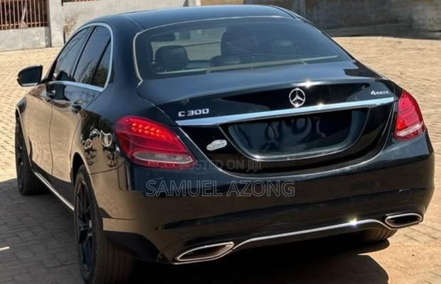 Mercedes-Benz C300 Base 4Matic Sedan AWD (2.0L 4cyl 7A) 2016 Black