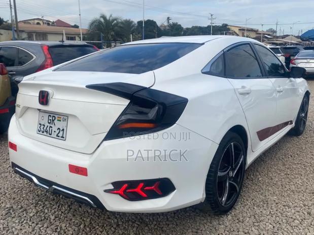 Honda Civic EX-L 4dr Sedan (1.5L 4cyl) 2016 White