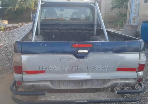 Mitsubishi L200 1993 Gray