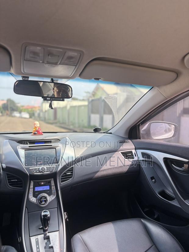 Hyundai Avante 2013 White