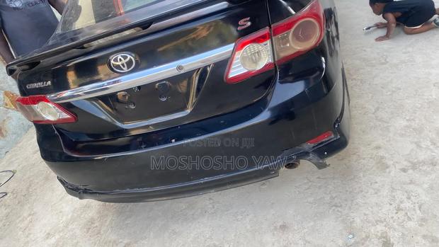 Toyota Corolla 2013 Black