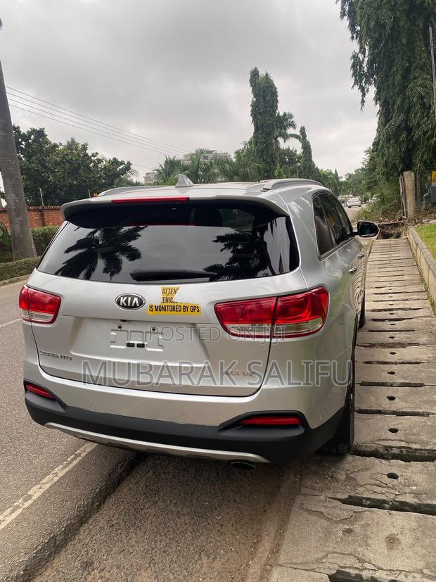 Kia Sorento 2018 Silver