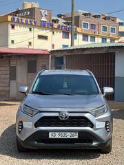 Toyota RAV4 XLE Premium AWD 2019 Silver for sale