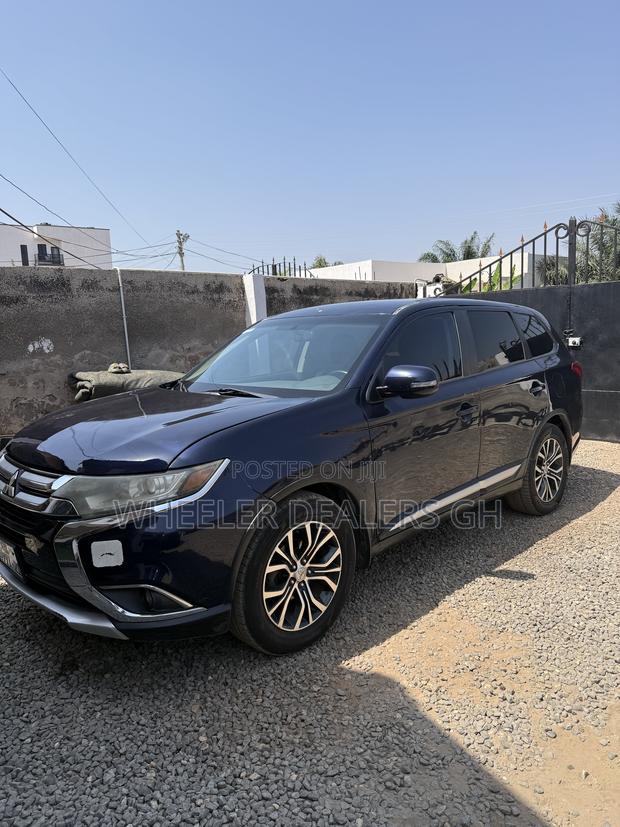 Mitsubishi Outlander SE FWD 2016 Blue