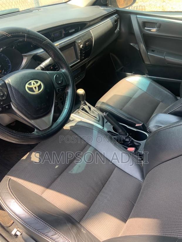 Toyota Corolla 2014 Black