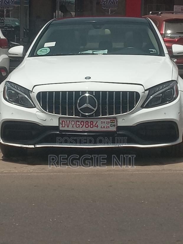Mercedes-Benz C300 2017 White