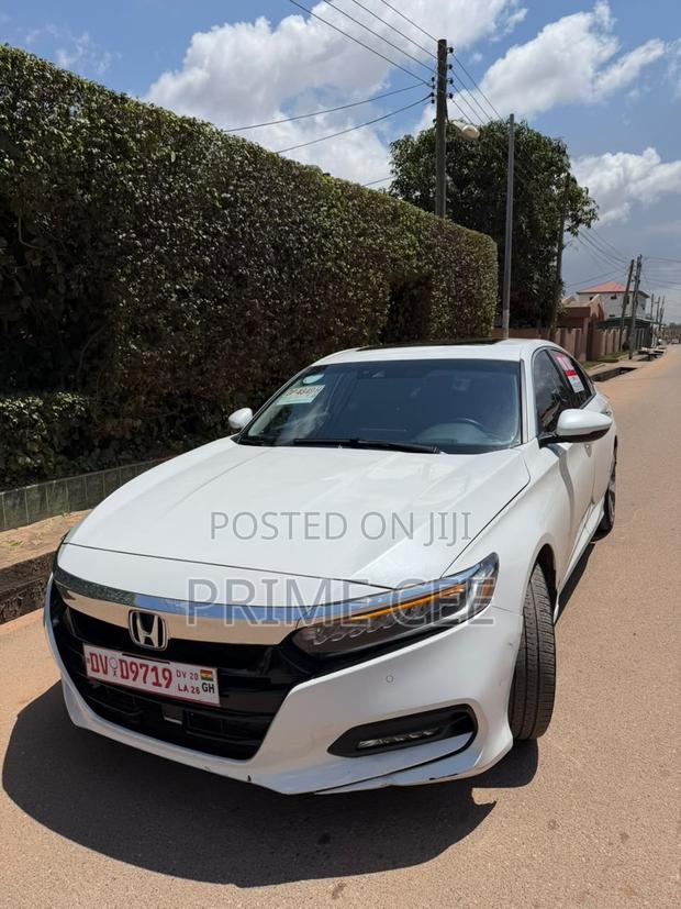 Honda Accord 2019 White