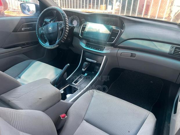 Honda Accord EX 4dr Sedan (2.4L 4cyl CVT) 2015 White