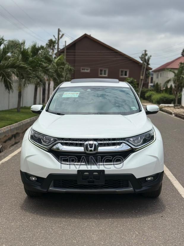Honda CR-V Touring AWD 2018 White