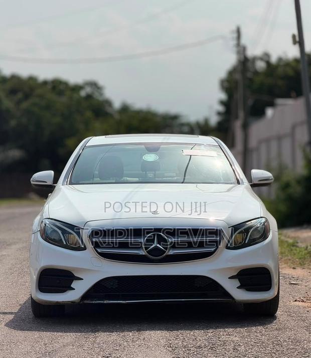 Mercedes-Benz E300 4Matic AWD Sedan (2.0L 4cyl 9A) 2017 White