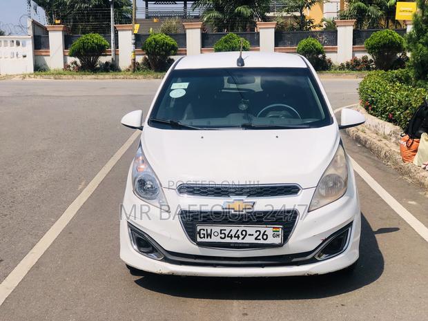 Chevrolet Spark 2LT 2013 White