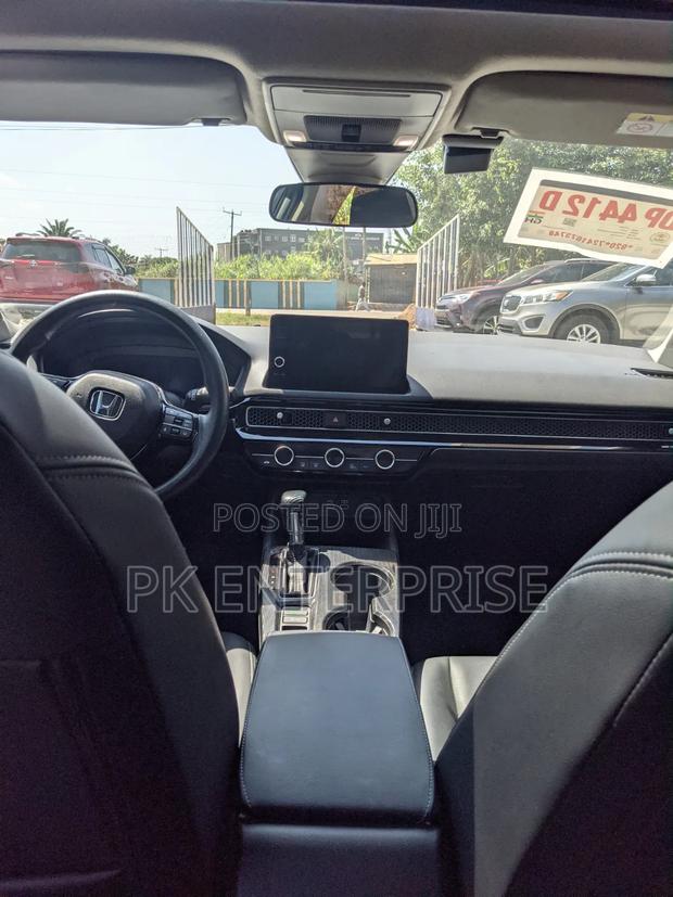 Honda Civic 2024 White