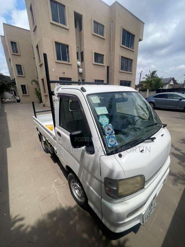 Daihatsu Atrai 2012 White