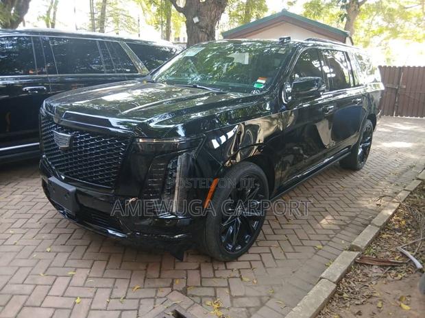 New Cadillac Escalade Platinum Luxury 2026 Black