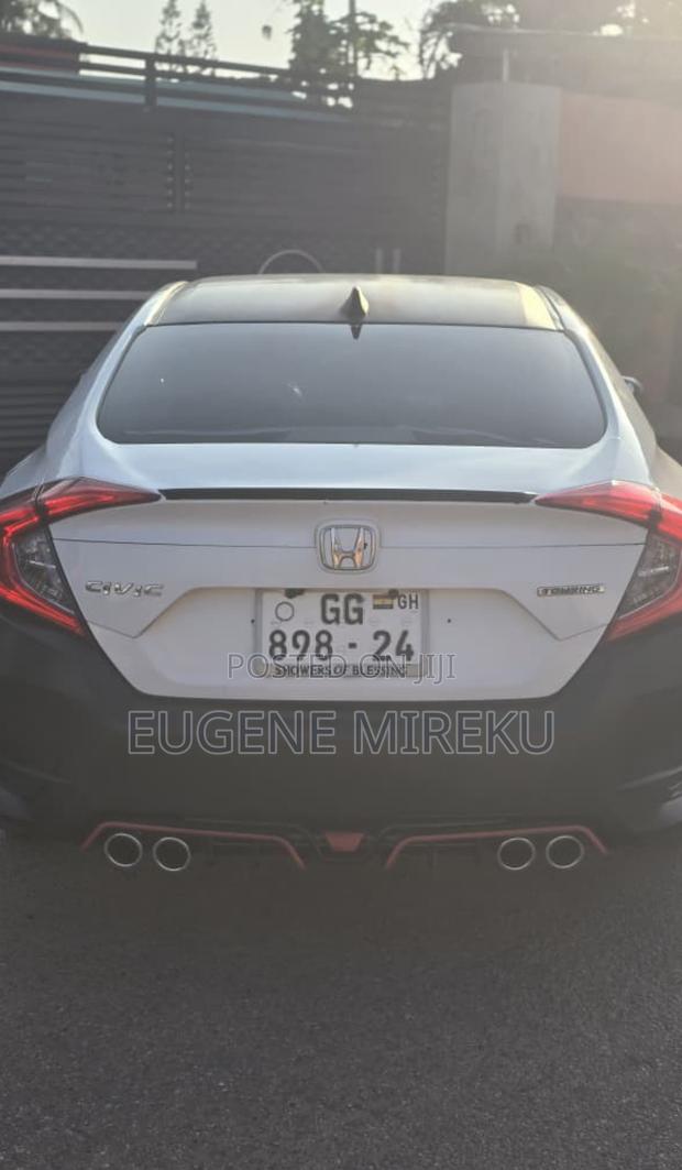 Honda Civic 2016 White