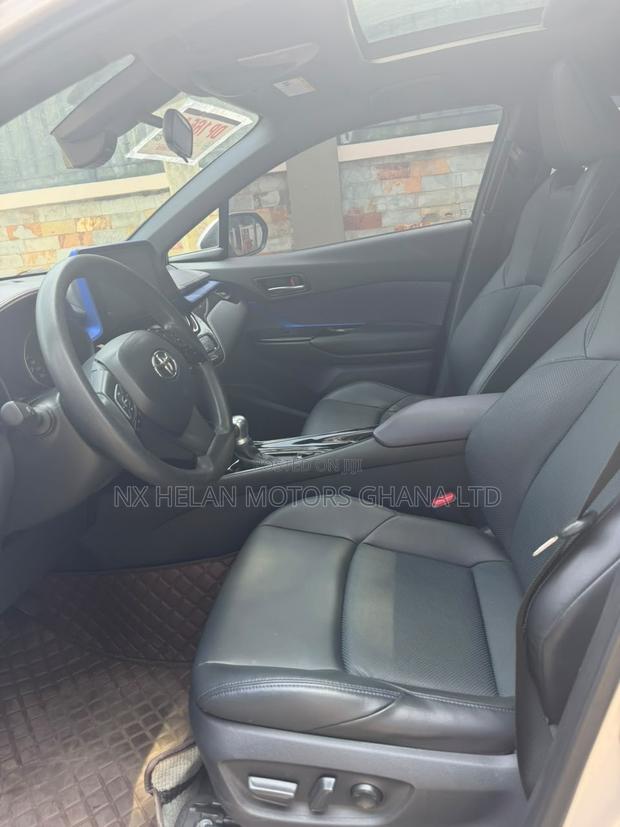 Toyota C-HR 2020 Gold