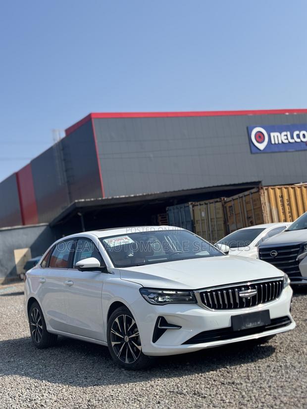 Geely Emgrand Flagship 2024 White