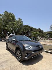 Toyota RAV4 Limited 4dr SUV AWD (2.5L 4cyl 6A) 2018 Gray for sale