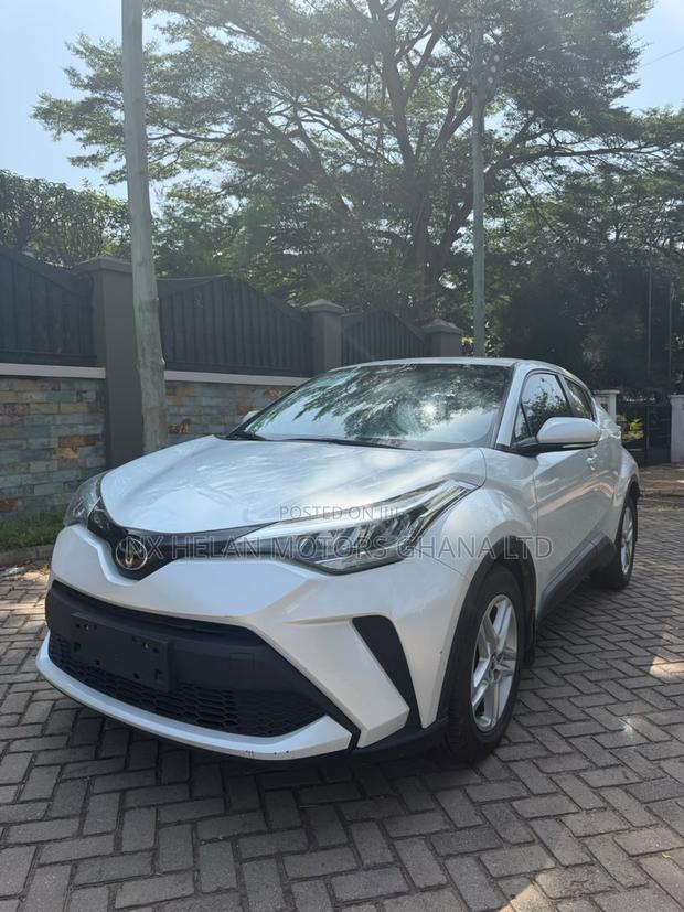 Toyota C-HR 2022 White