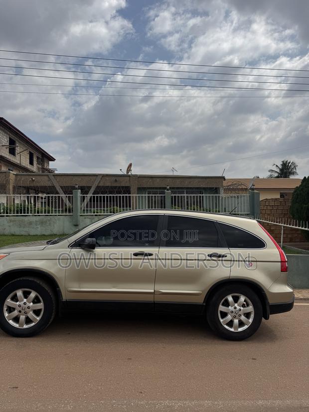 Honda CR-V 2010 Gold